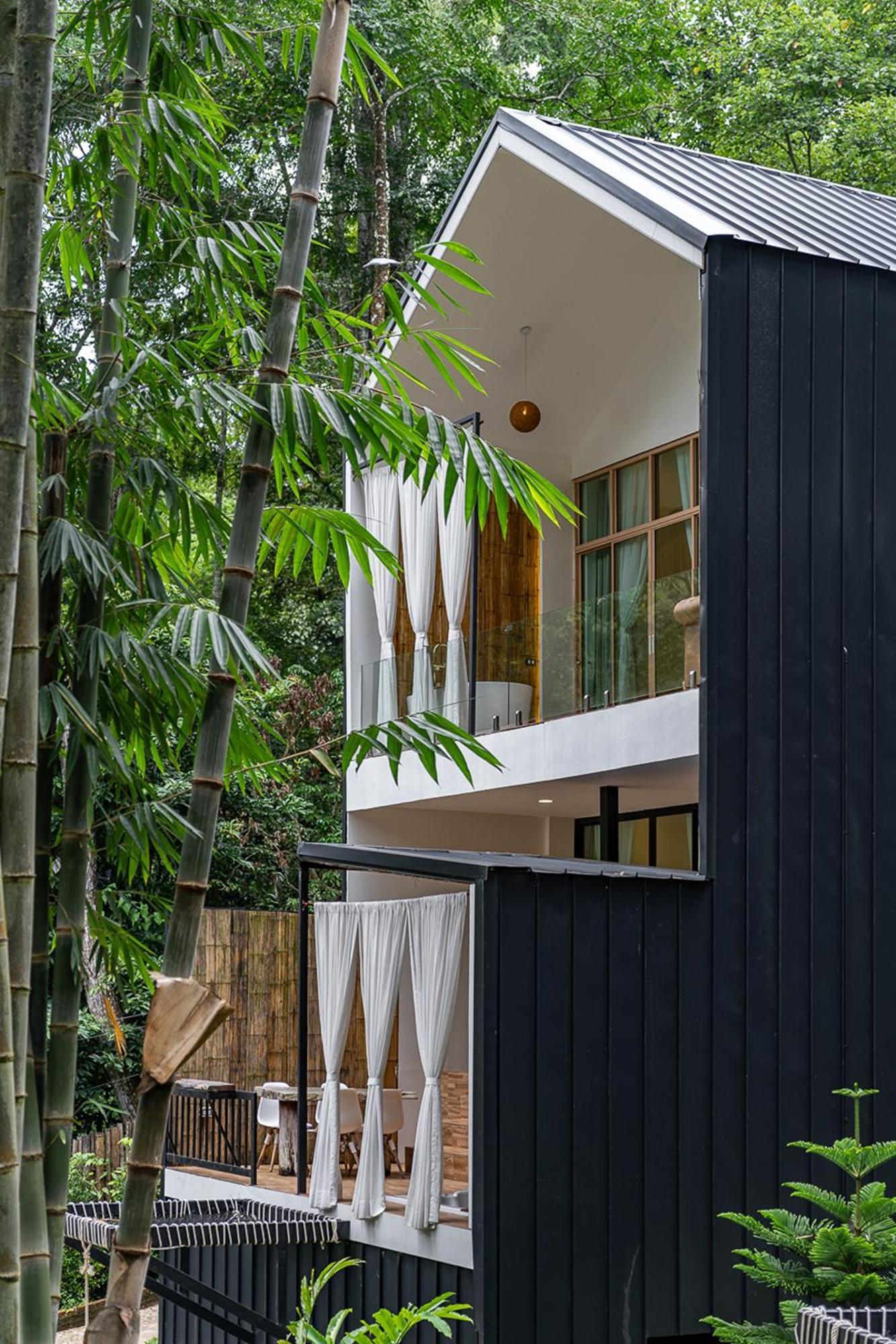 Inthada At Mae Kampong Hotel Chiang Mai Exterior photo